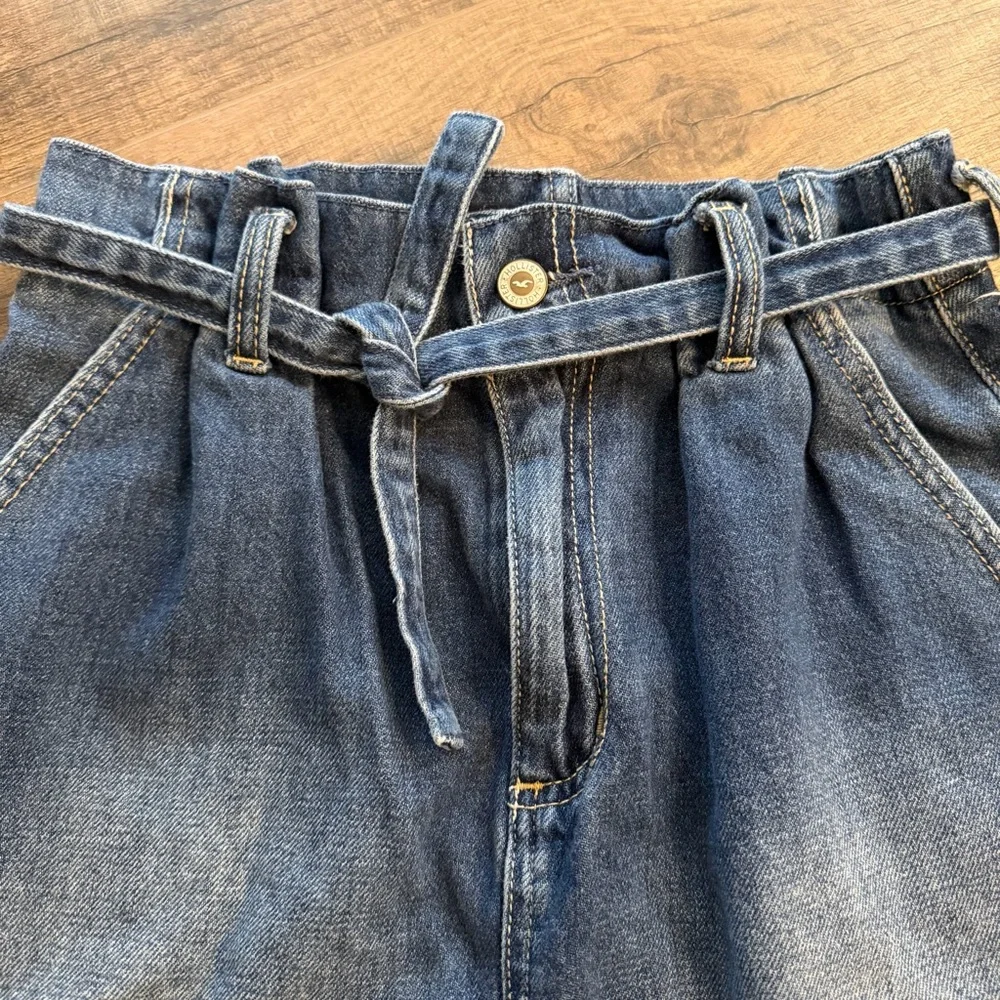 Hollister Women’s 25 Y2K Blue Denim Mini Skirt Belt Paperbag‎ Raw Hem High Rise